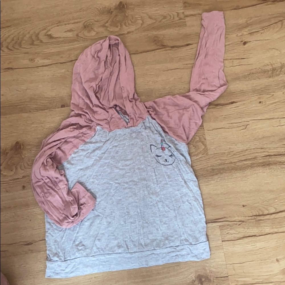 Cute kitty 🐱 shirt